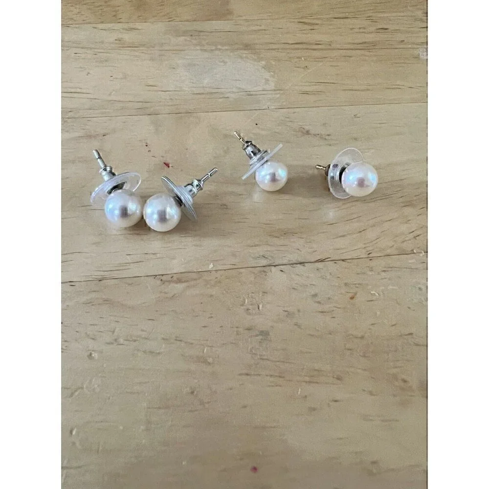 Pearl Stud Earrings Sterling Silver Set Of 2 - Picture 2 of 4